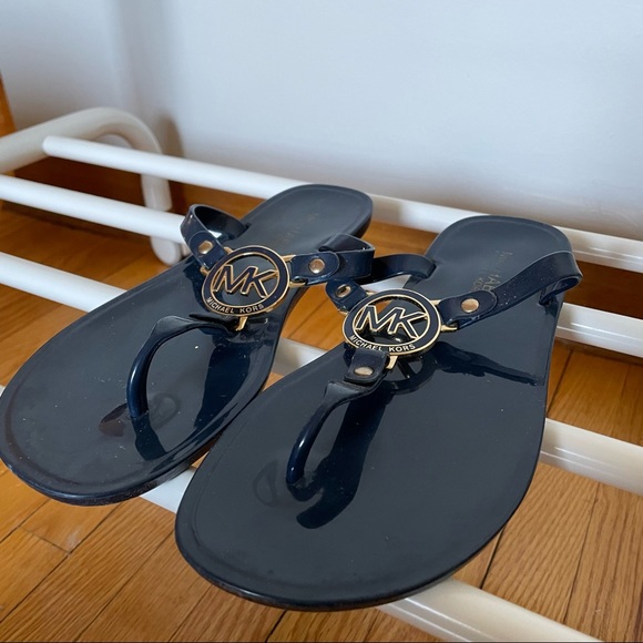 Michael Kors Jelly Sandal - Picture 1 of 2